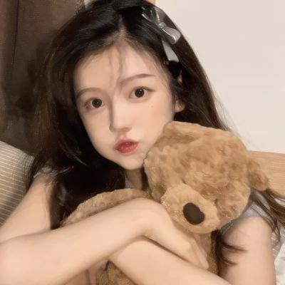 黑珍珠艾曼妞